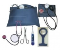 NURSE MEDICAL KIT BAG WITH CONTENTS
